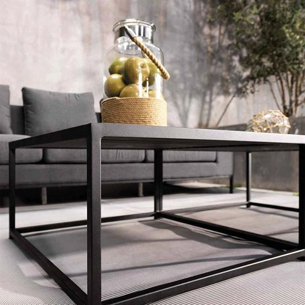 Outdoor Side & Coffee Tables