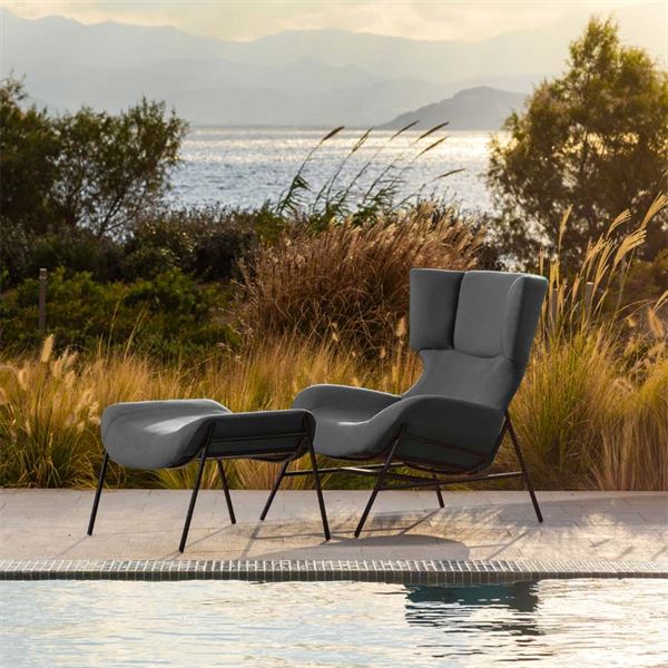Bluff Lounge Chair & Footstool